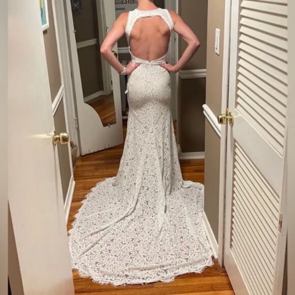 Lulu's White Lace Open Back Wedding Dress - Picture 13 of 16